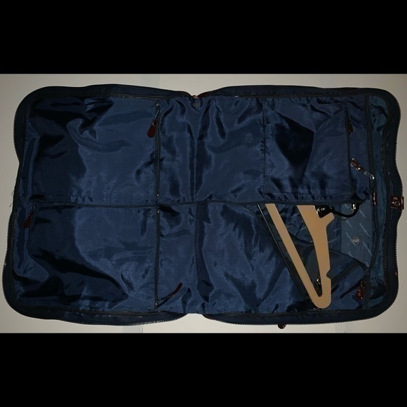 SOLD YSL men’s travel bag - Picture 9 of 10